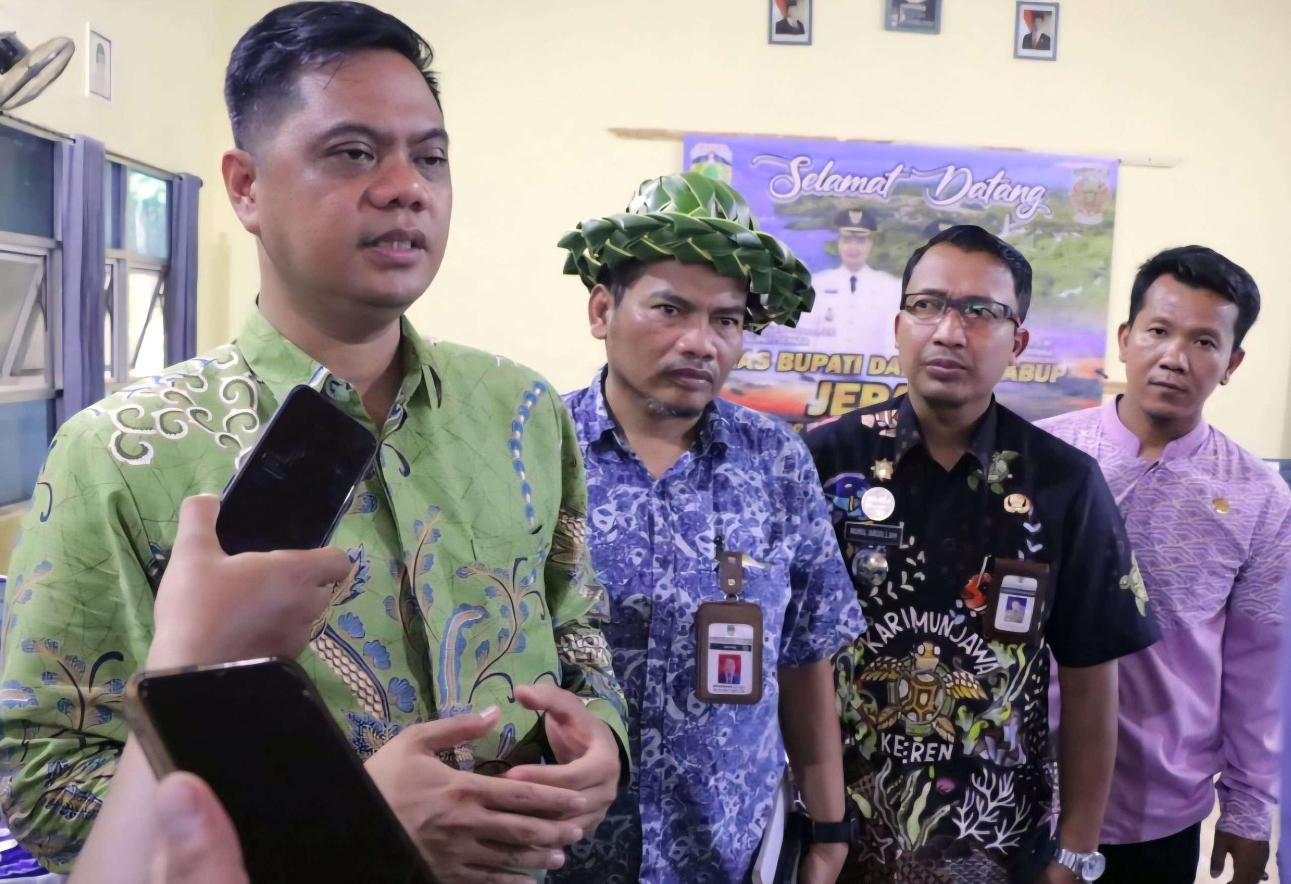 Bupati Jepara Witiarso Utomo pada saat program Bupati Ngantor di Desa tahap ll di Desa Nyamuk, Kamis (6/11/2025) (foto: laman resmi Pemkab Jepara)