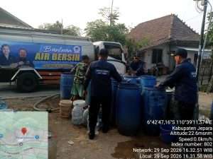 Gemuruh NasDem Jateng Salurkan 16 Ribu Liter Air Bersih untuk Warga Karangaji Jepara, Nelayan Jadi Perhatian 1 IMG 20260929 WA0024